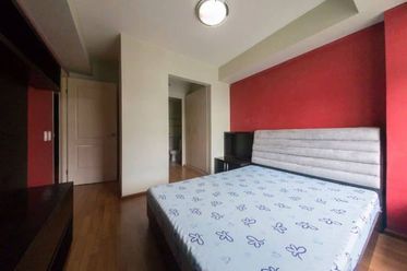 2 Bedroom Unit in Two Serendra The Encino02