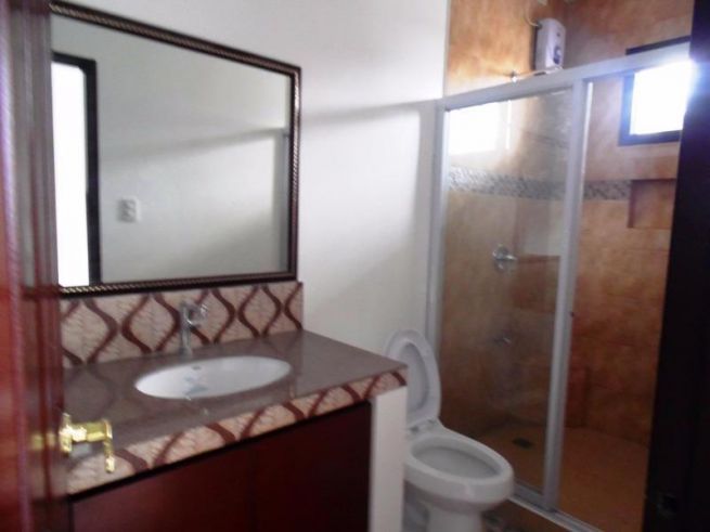 3BR Townhouse for rent in Koreantown Angeles City04