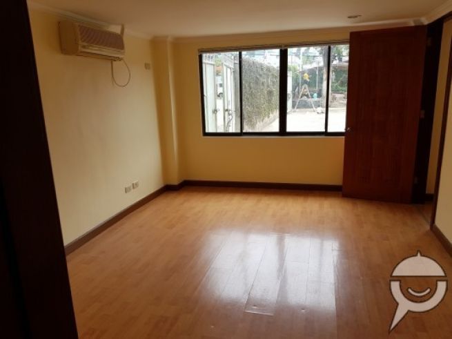 House for Rent 4BR 3TB04