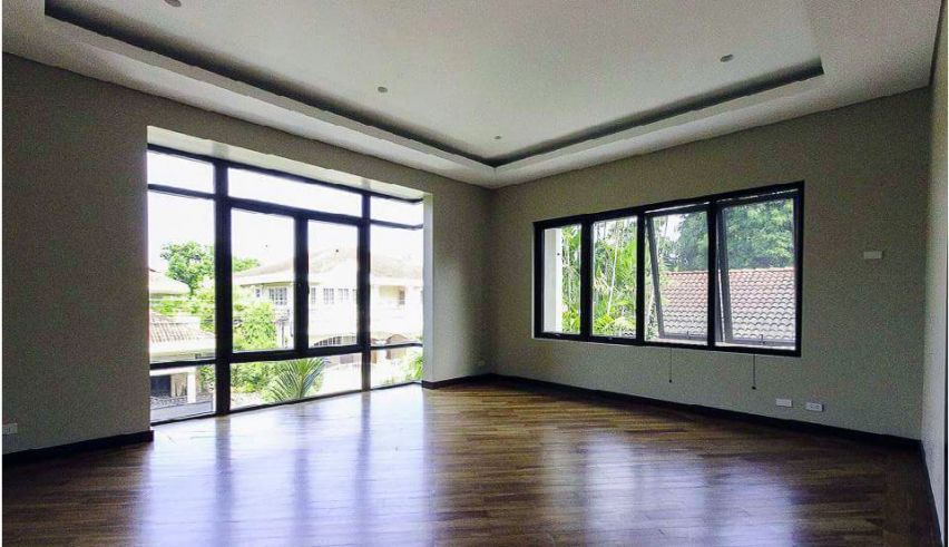 "For Lease: 4 Bedroom Spacious House in San Lorenzo Village, Makati Cit"04