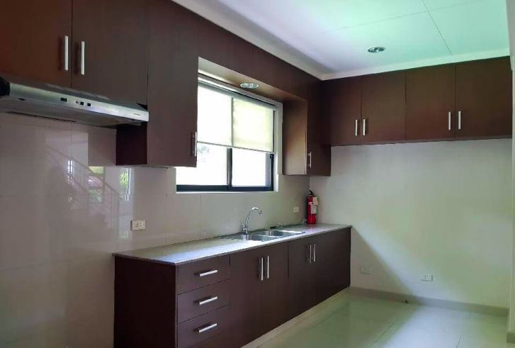 "Brand New 4 Bedroom House for Rent in San Lorenzo Village, Makati City"03