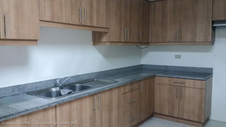 4Br House (North Forbes Park Village)04
