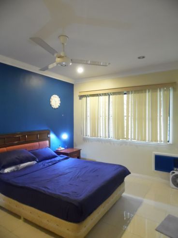3 bedroom semi furnished bungalow house with pool in Friendship03