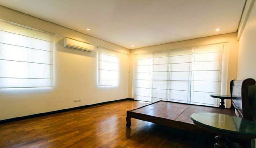 "Modern 4 Bedroom House and Lot for Rent at Urdaneta Village, Makati Ci"03