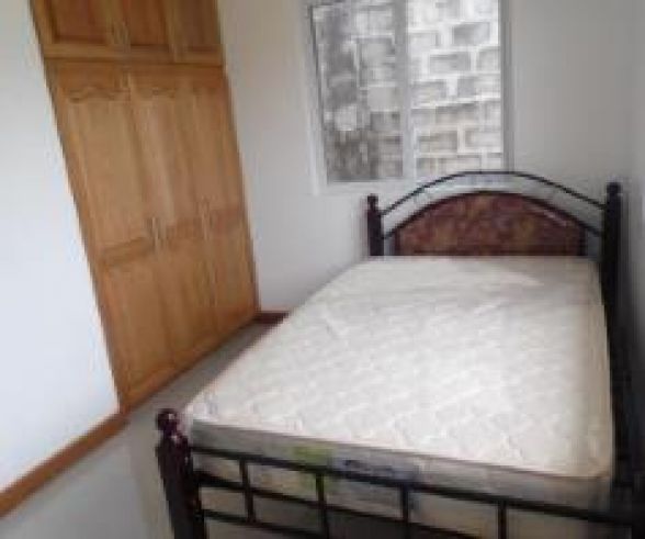 Bungalow House and lot for rent Near SM Clark - P30K03