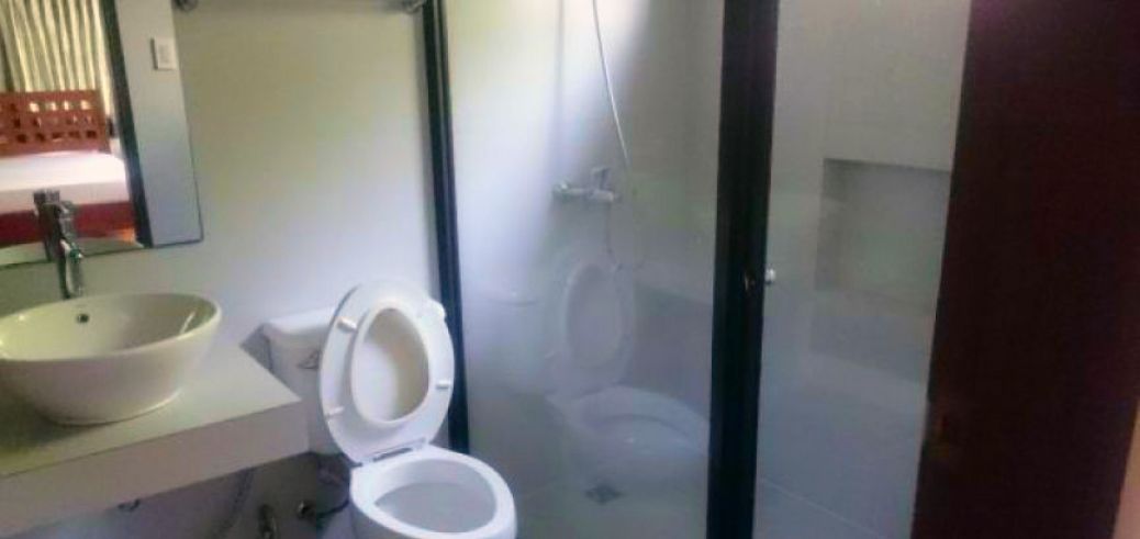 "Modern 4 Bedroom House and Lot for Rent in Dasmarinas Village, Makati"03