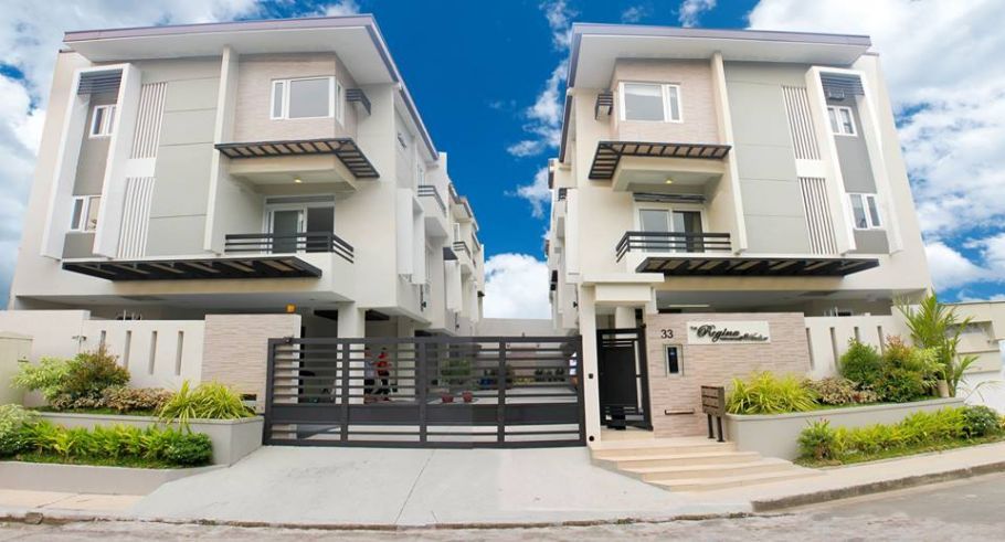 Three Storey Townhouse 4 BR for rent01