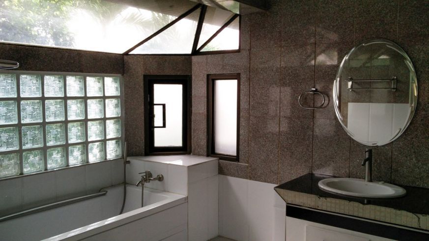 "5 Bedroom House FOR RENT in Valle Verde 6, Ortigas, Pasig"03