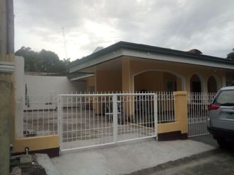 For rent Bungalow House in BF Resort02