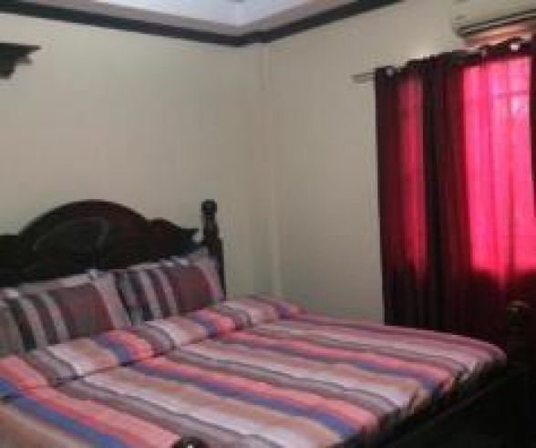 2 Bedroom Fully Furnished Town House for Rent in Angeles City04