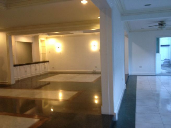 "Nice 5 Bedroom House and Lot for Rent in San Lorenzo Village, Makati C"01