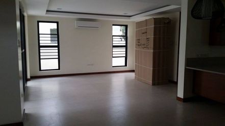 3 Bedroom House with Pool  for Rent in Angeles02