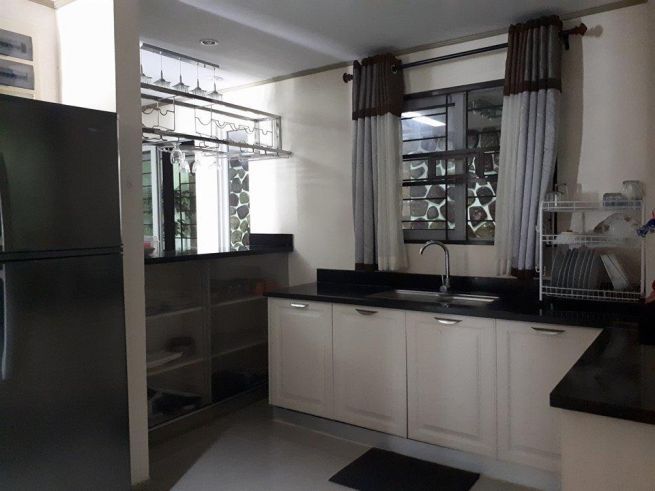 4 Bedroom Furnished House in Friendship03