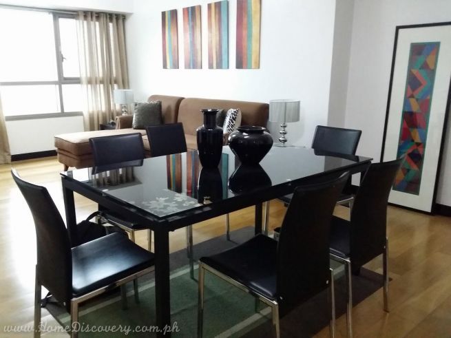 2Br Condo (The Residences At Greenbelt)03