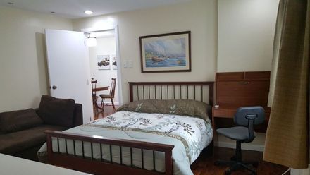 Classica Tower 1-bedroom condominium unit for rent with 1 parking slot02