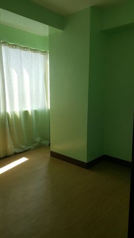 For rent 2 bedroom fully furnished at Ridgewood towers c5 taguig04