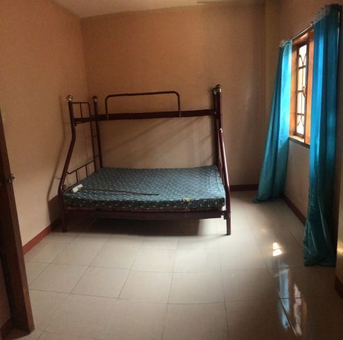 3 bedrooms house for rent at Uptown04