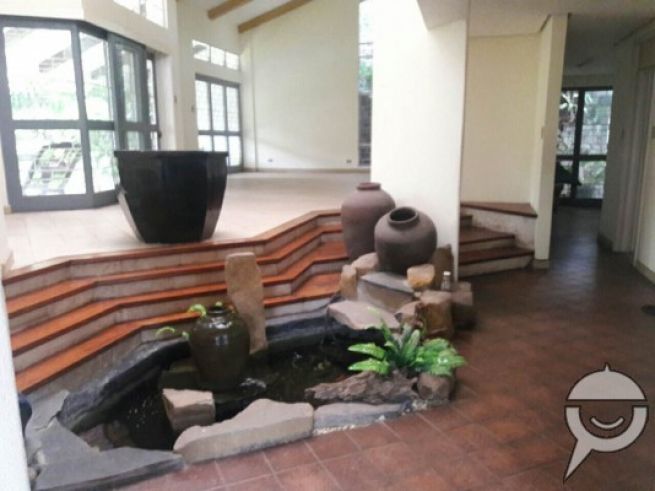 HOUSE &amp; LOT FOR RENT (AYALA HEIGHTS)04