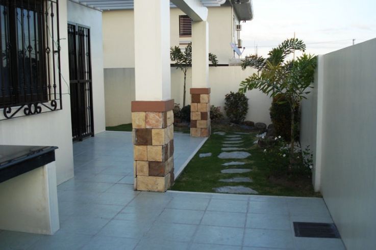 4 Bedroom House and lot near SM Clark for rent - P50K03