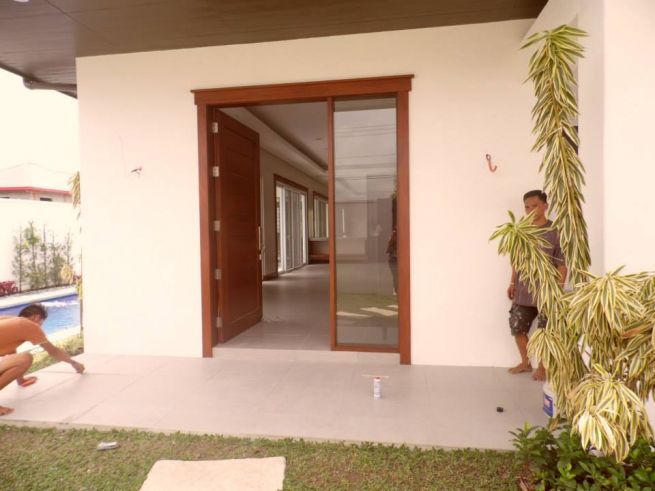 Bungalow House With Swimming Pool For Rent In Angeles City03