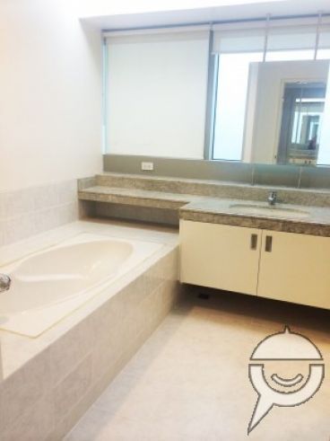 The Residence at Greenbelt Laguna Tower 3br for rent Rush04