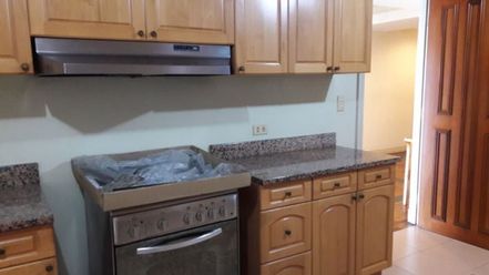 Rizal tower condo for lease in rockwell furnished02