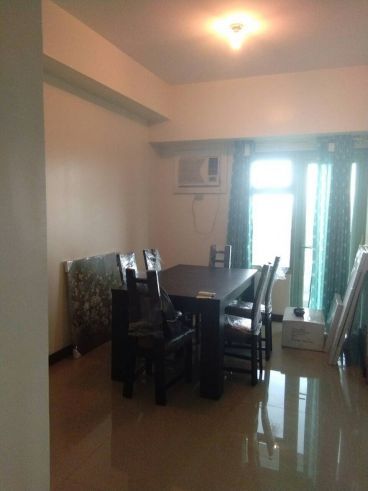 For rent 2-bedroom condominium with parking in Magnolia Residences04