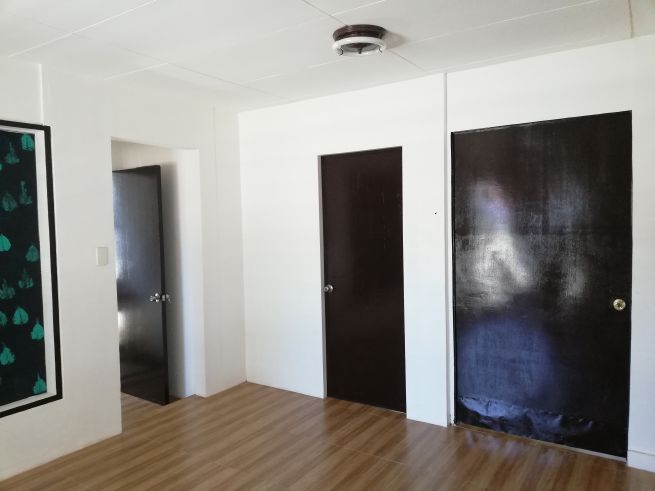 Spacious 2-Bedroom House in Taculing Bacolod for rent04