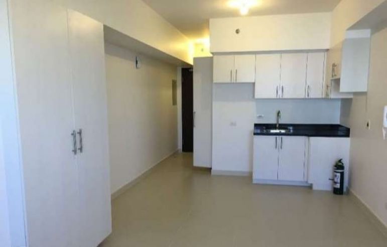 "The Lerato, Studio-type Condo for Rent, CRD01425"03
