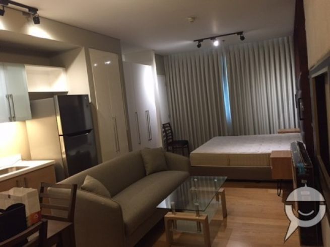 "Studio Unit for Lease in Park Terraces 1, Makati City"03