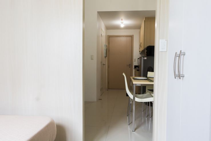 "Furnished 1BR Condo FOR RENT in SM Light Residences,  near MRT-Boni"04