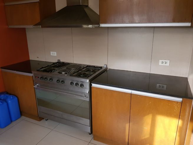 For Lease: Spacious 2 Bedroom semi-furnished unit in Wack Wack Heights03