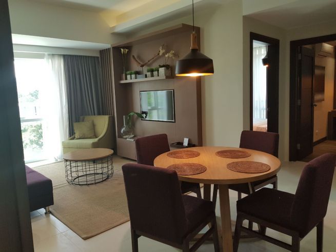 Comfy 2 Bedroom Condo near Ayala Mall.03