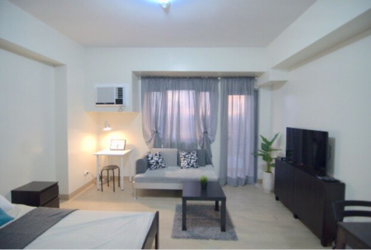 Studio unit at Manhattan Plaza Tower 104