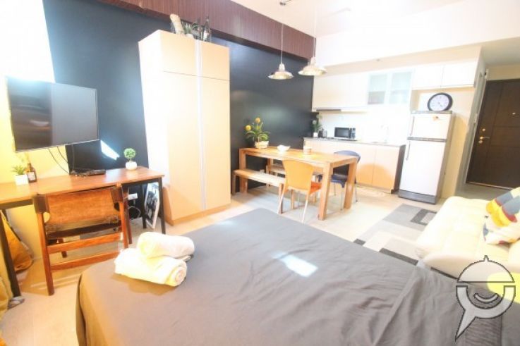 Studio Type condominium in Eastwood City Quezon City04
