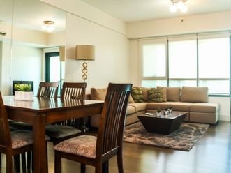 "2BR, Fully Furnished condo unit for rent in Edades Tower"02