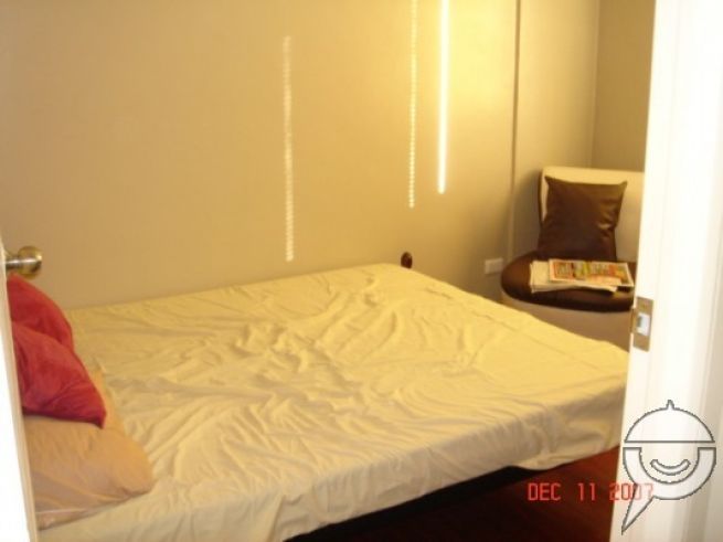 2BR furnished condo with amenities04