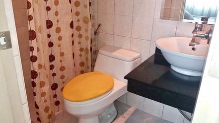 1 Bedroom unit for rent in Forbeswood Parklane BGC Taguig City02