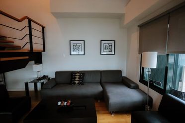 Three bedroom unit in One Rockwell East Tower02