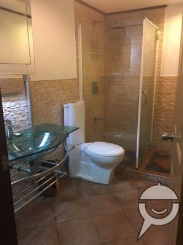 Salcedo Makati Condo for Rent03
