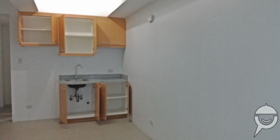 "Studio unit in Bsa Twin Towers Near ADB, back of Megamall"04
