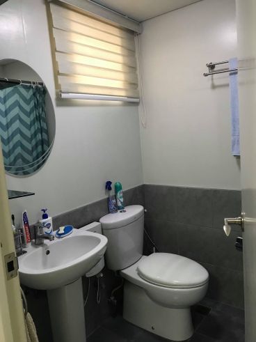 1 Bedroom The Columns Legazpi Village Makati04