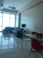 For Rent 1 Bedroom Condo Unit at 8 Forbestown Road in BGC Taguig City02