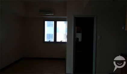 For RENT: Semi Furnished 1 Bedroom at Pearl of the Orient Ermita02
