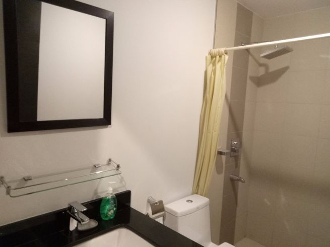 nice Studio Two Serendra BGC03