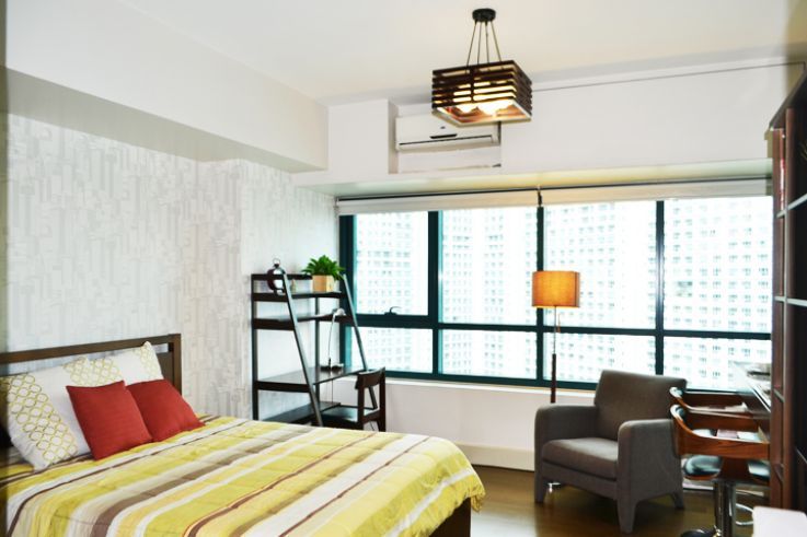 "Edades Tower - Studio furnished overlooking Pasig river, view of Manda"01