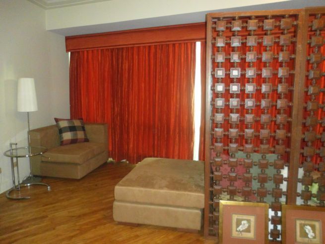 1 Bedroom for lease in Amorsolo Rockwell Makati03