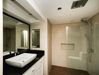"3BR, Semi Furnished condo in The Ritz Towers"02