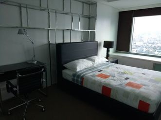 For Rent: One Bedroom Alphaland Makati Place02