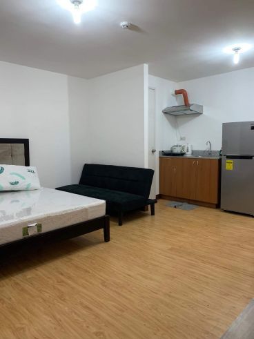 Arezzo Place Studio for Rent04